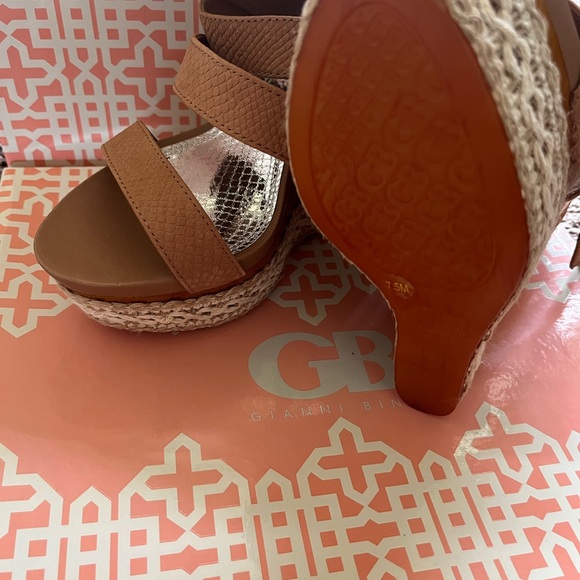 GB Platform Shoes Size 7.5 - Picture 6 of 7